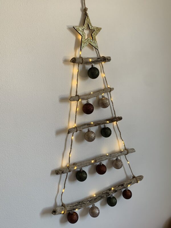 Sapin lumineux à suspendre – Image 3